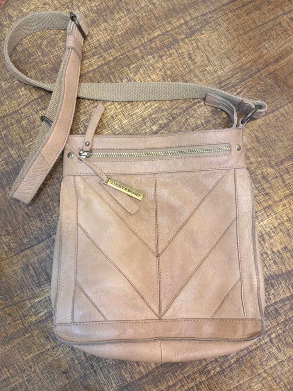 Lucky Brand Light Tan Leather Crossbody Bag